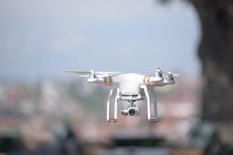 Japoneses criam drone para lutar contra o excesso de horas no trabalho
